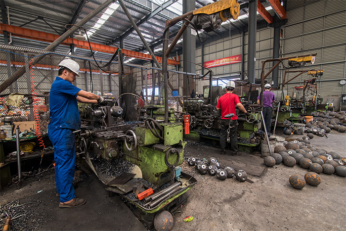 白银网架配件车间